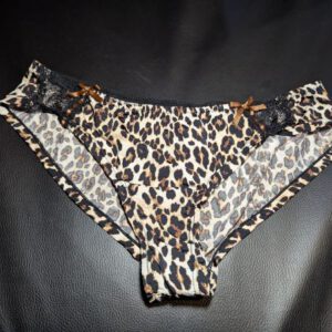 gebruikt slipje bestellen