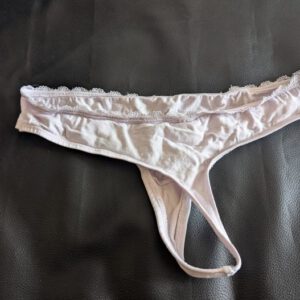 katoenen slipje gedragen (oud versleten)